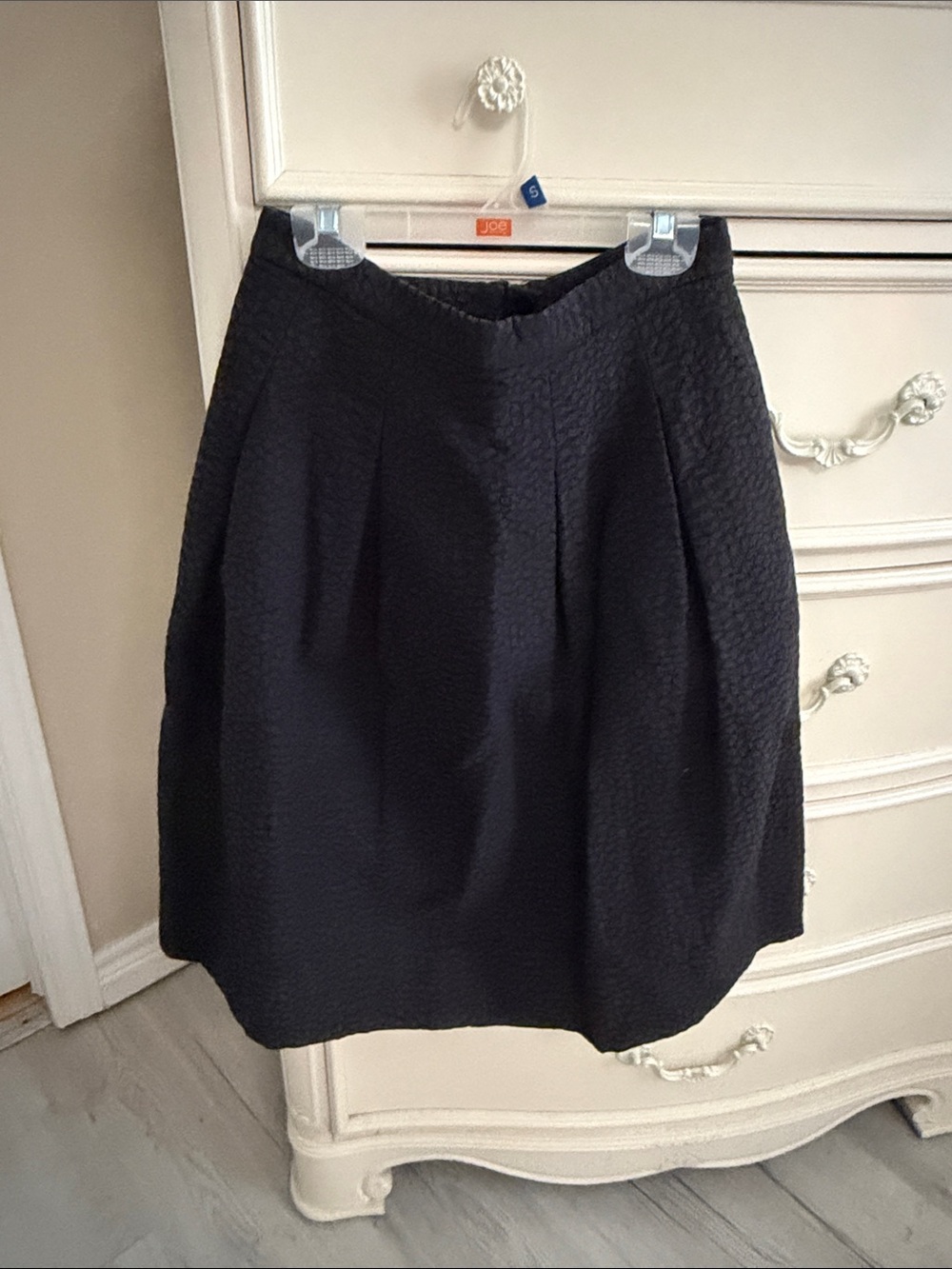 H&M Black Textured A-Line Skirt